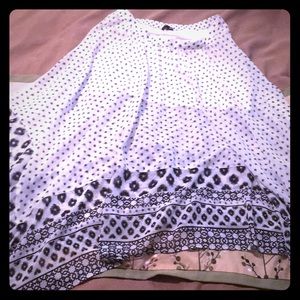Express handkerchief skirt